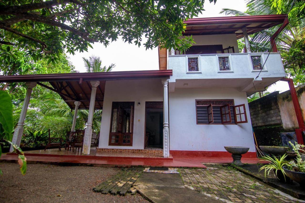Mountain Gem Villa Hikkaduwa Dış mekan fotoğraf