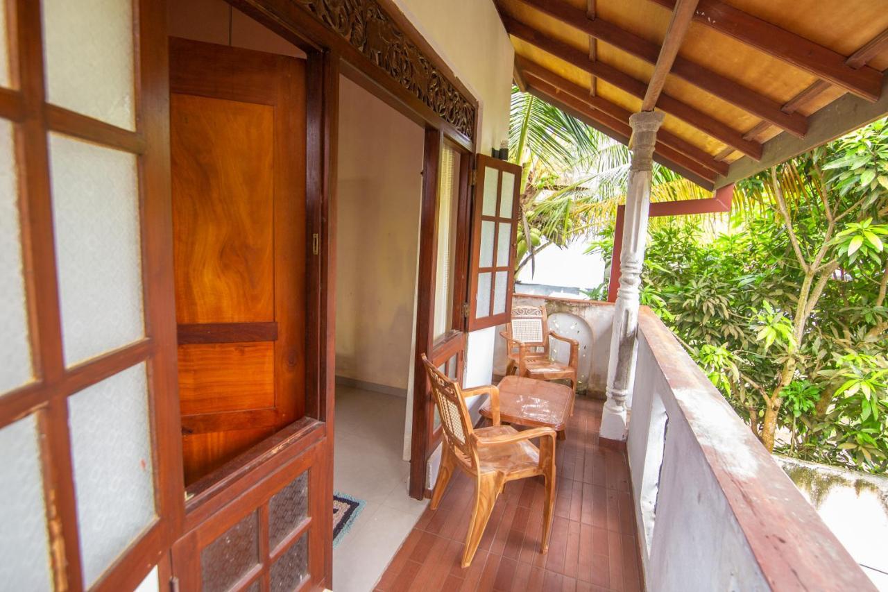 Mountain Gem Villa Hikkaduwa Dış mekan fotoğraf